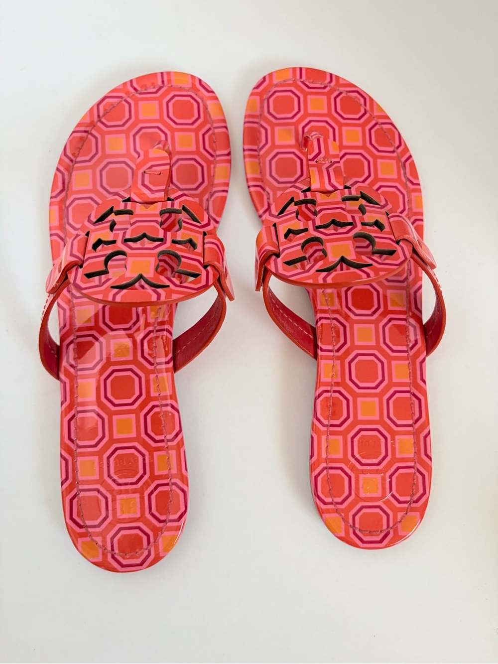 Tory Burch Miller Sandals Flip Flop Geometric Printed Leather Orange Pink Size 8 - Picture 5 of 14